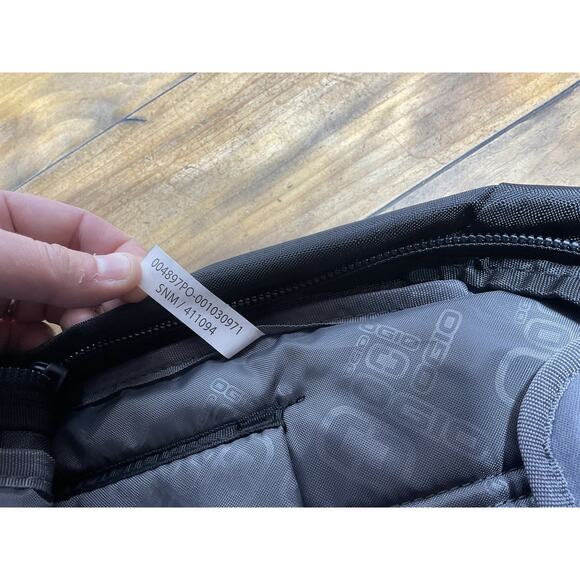 OGIO Shuttle Pack Black Backpack - Brand New with Tag - Picture 11 of 11